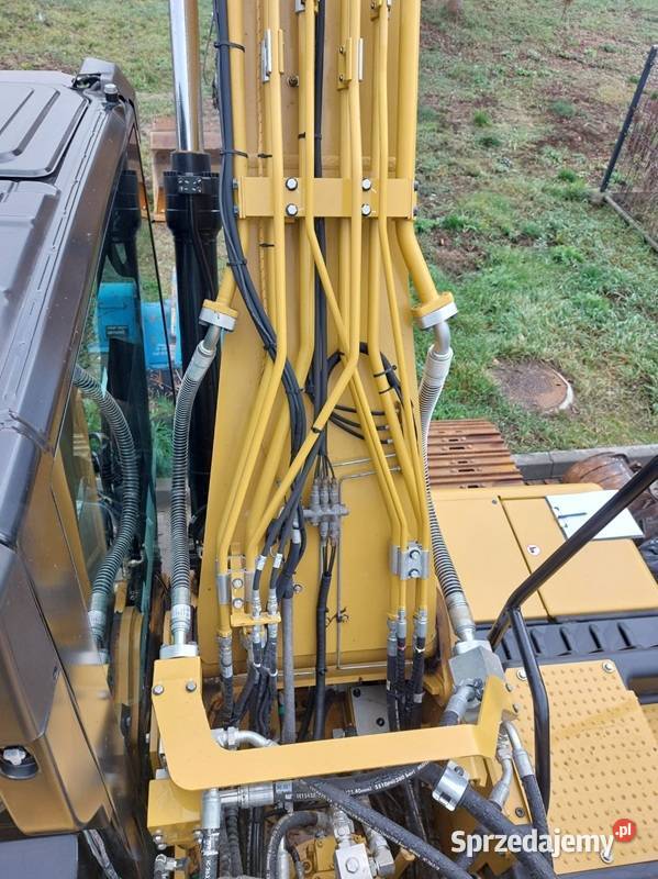KOPARKA GĄSIENICOWA MARKI CATERPILLAR 320 GC Tuliszków
