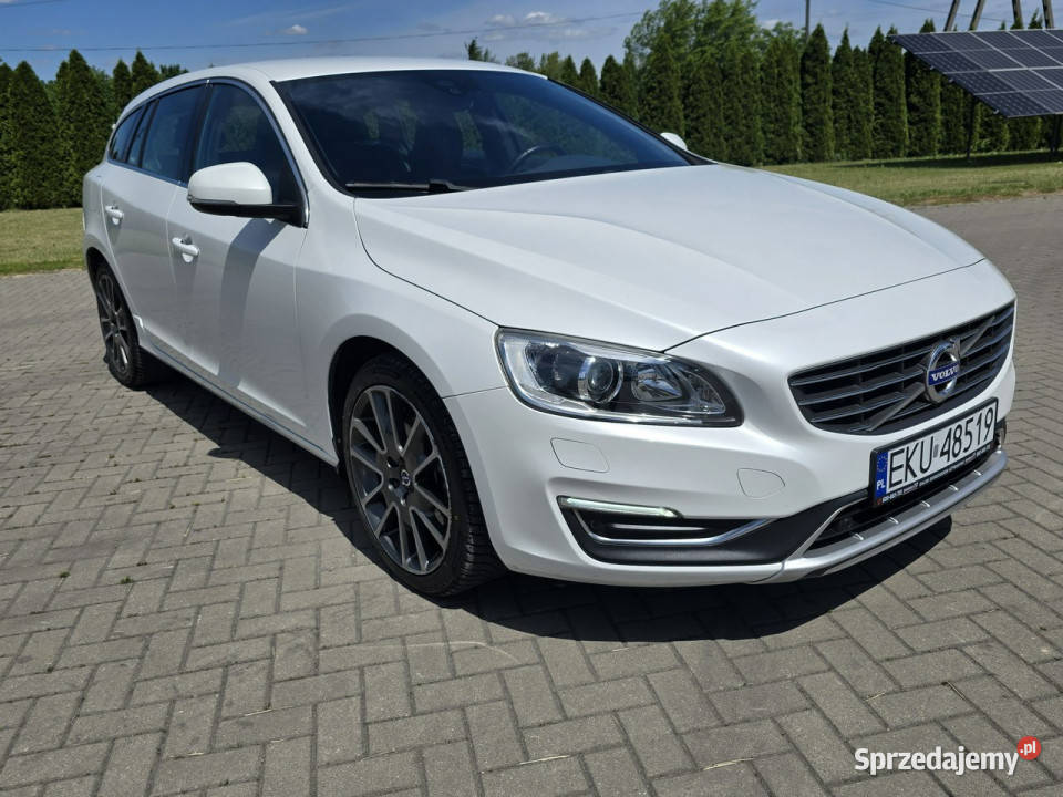 Volvo V60 20hdi NaviSerwisXenonyLedyBiała Kutno