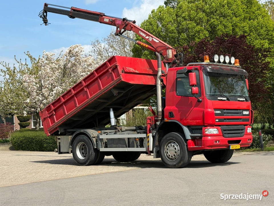 Wywrotka 4x4 z dzwigiem Daf CF 6000kg Warszawa sprzedam