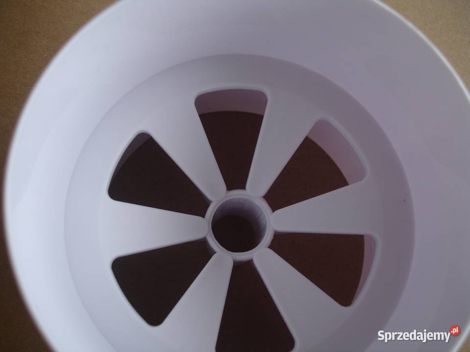 Dołek golfowy NOWY Ekonomiczny Baranów