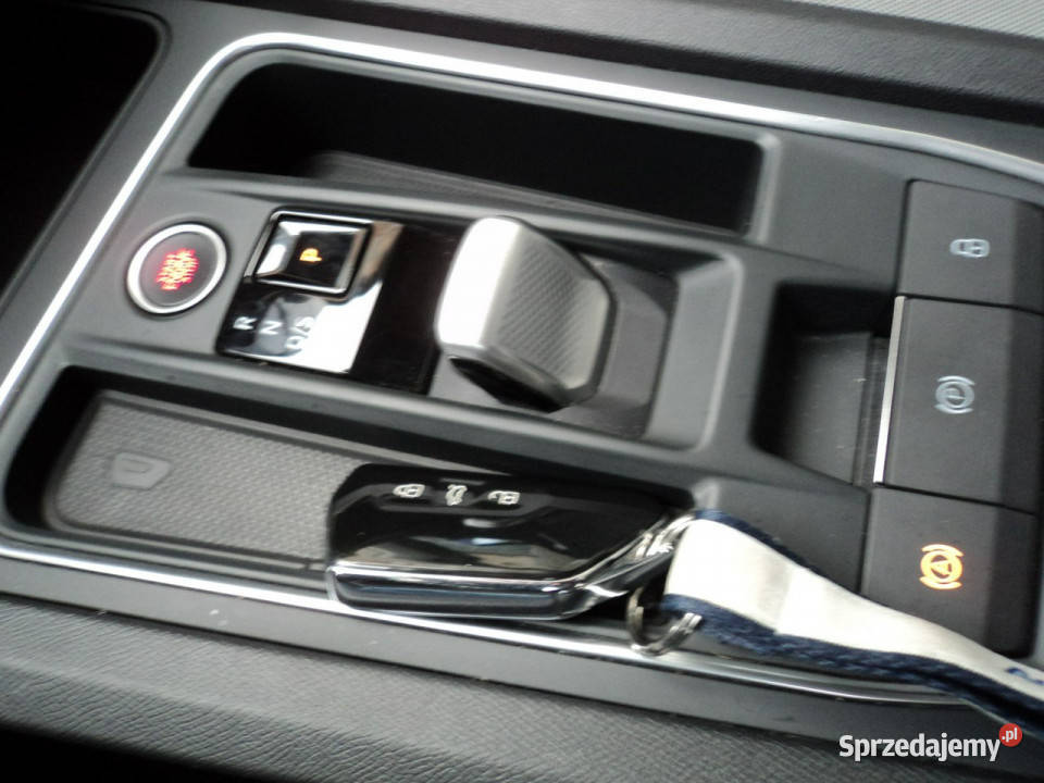 Seat Leon sprzedam ładnego SEATA LEONA z 2021r podgrzewane fotele Lublin sprzedam