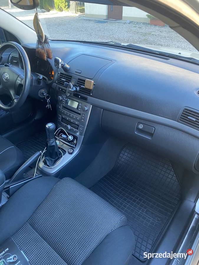 Toyota Avensis 18 plus gaz Stag perfekcyjna Stare Babice