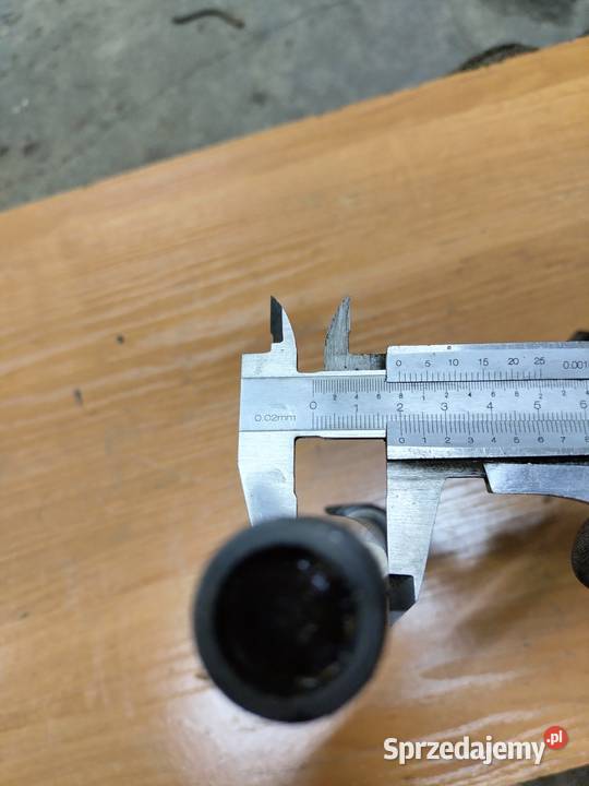 Oś wahacza Cezeta 175 350 Łubno