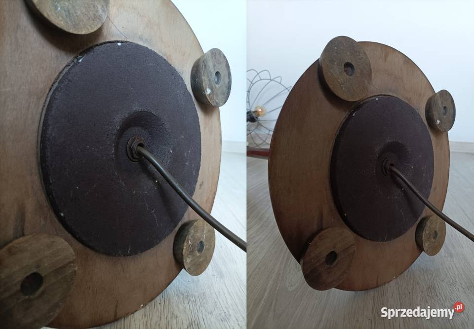 Stara lampa podłogowa