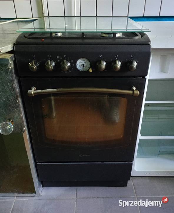 Kuchnia gazel Indesit