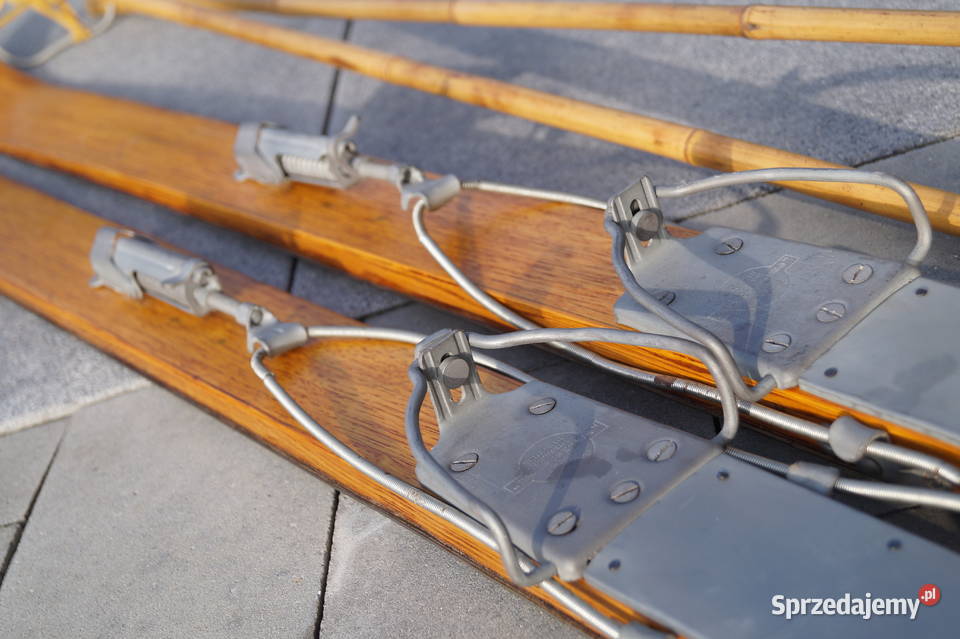 Stare narty hikorowe 180 kijki