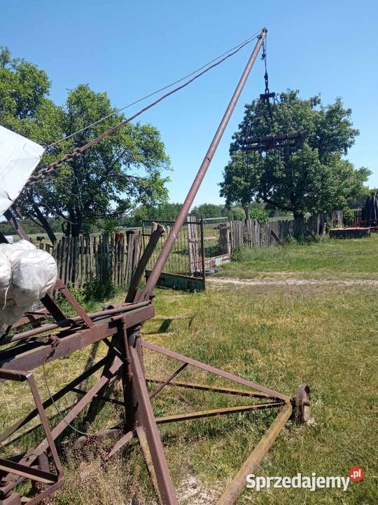 Ładowacz stacjonarny elektryczny Dalików