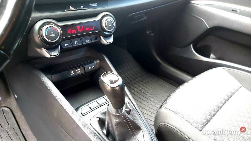Kia Rio IV 10 TGDi ledy kamera radar niski sprzedam