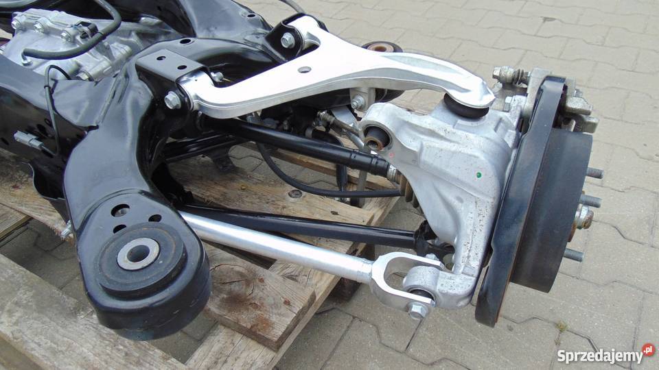 WAHACZ GÓRNY TYLNY TYŁ PRAWY LEWY INFINITI Q50 Nowy Tomyśl sprzedam