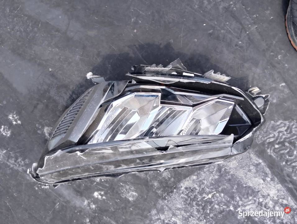 Komplet chłodnic peugeot e208 II 2023r osobowe Piotrków Trybunalski