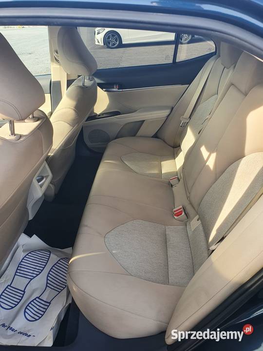 Toyota Camry 2021 25 Benzyna 203 Unikalny Kolor Radom