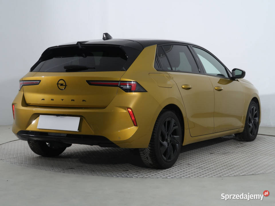 Opel Astra 12 Turbo Hatchback Bielany Wrocławskie sprzedam