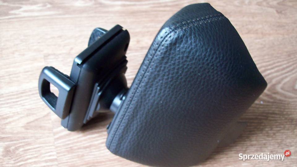 Uchwyt samochodowy na telefon dedykowany do Reda