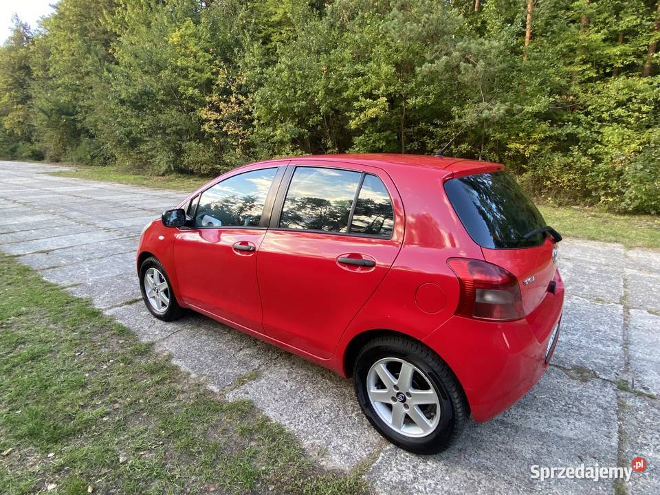zadbany Yaris 2007 14D4D Okleśna sprzedam