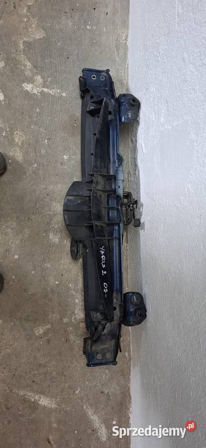 Pas Przedni Toyota Yaris 2 Sandomierz sprzedam