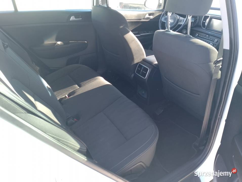 Kia Sportage 4 17 CRDI z 2018 roku elektrycznie ustawiane fotele
