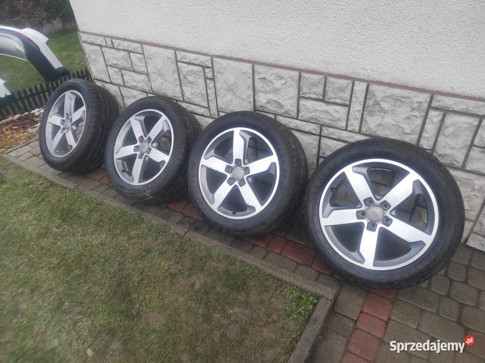 Alufelgi z oponami Audi Q3 ET43 7J18H2 2355018 osobowe