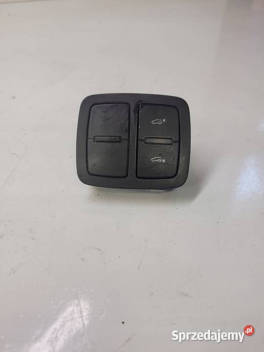 PANEL OBNIŻANIA BAGAŻNIKA AUDI Q7 4L 4L0959511B Przystajń