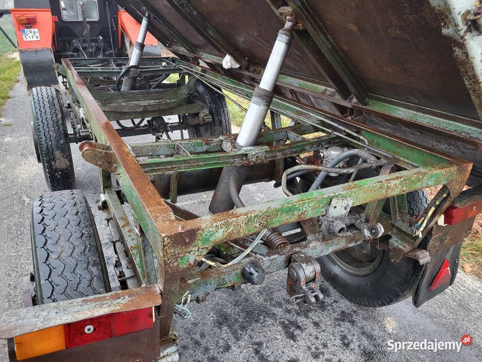 Przyczepa rolnicza wywrotka Autosan D 44 Sanok D nieuszkodzony Osięciny