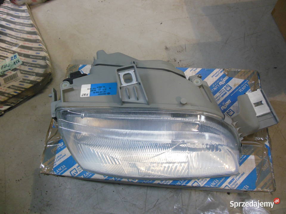 REFLEKTOR LAMPA PRAWY FIAT PUNTO I 176 10930999 dostawcze Kozy