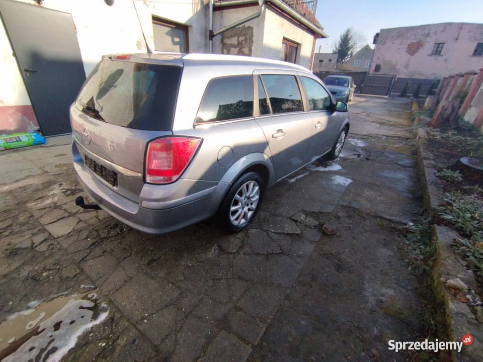 Astra H 16 2010r