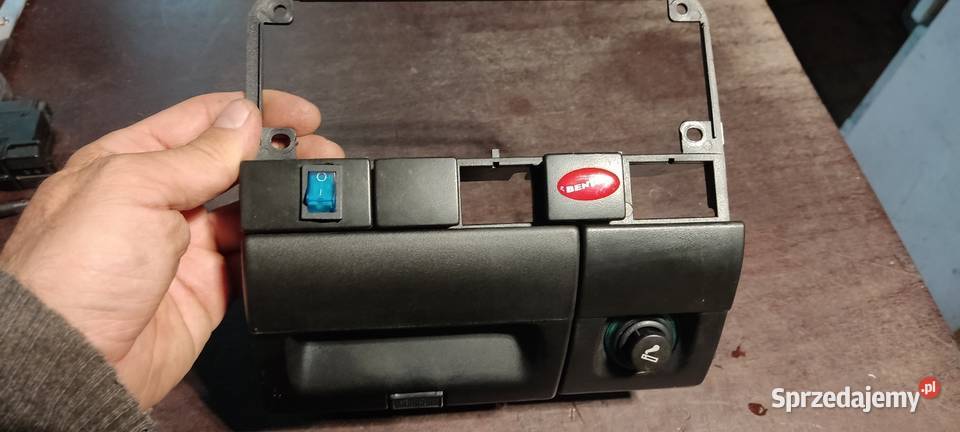 Golf 3 panel do przełączników 2642 podkarpackie Stalowa Wola