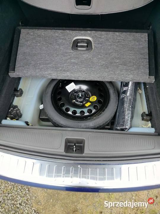 Opel Astra 2021 automat 105 przebiegu tablet 2 nieuszkodzony Astra Budzyń sprzedam