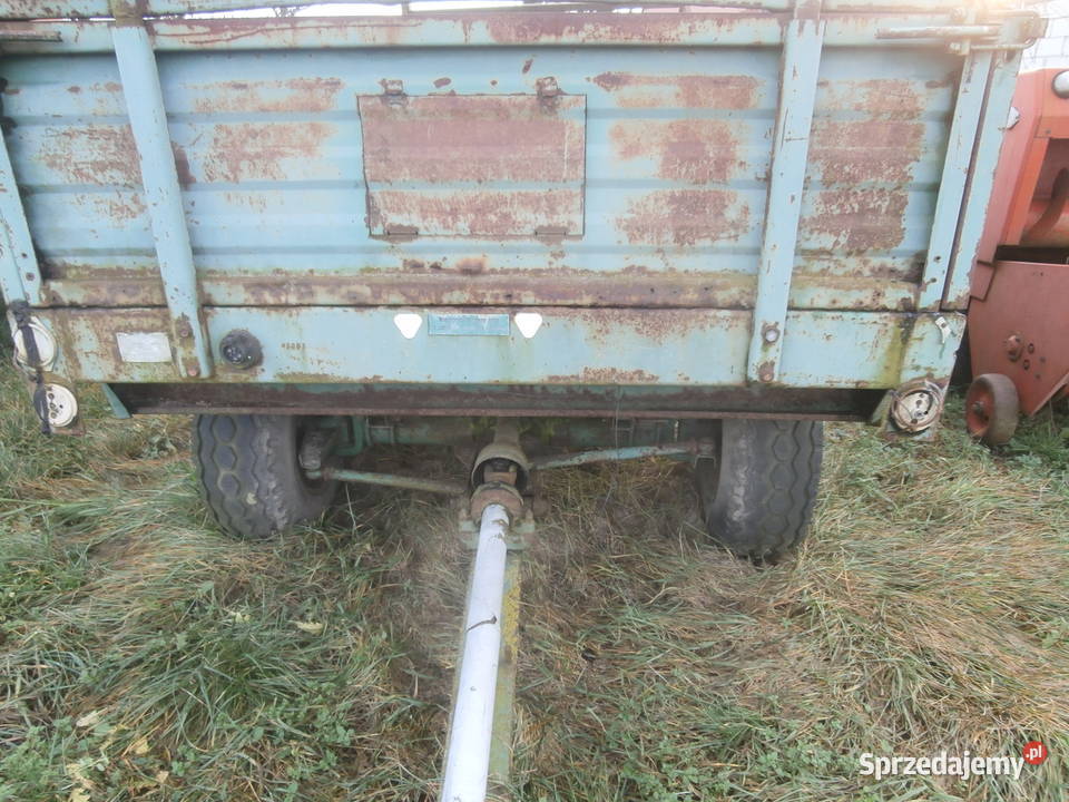 Sprzedam rozrzutnik przyczepa grabarka sprzedam