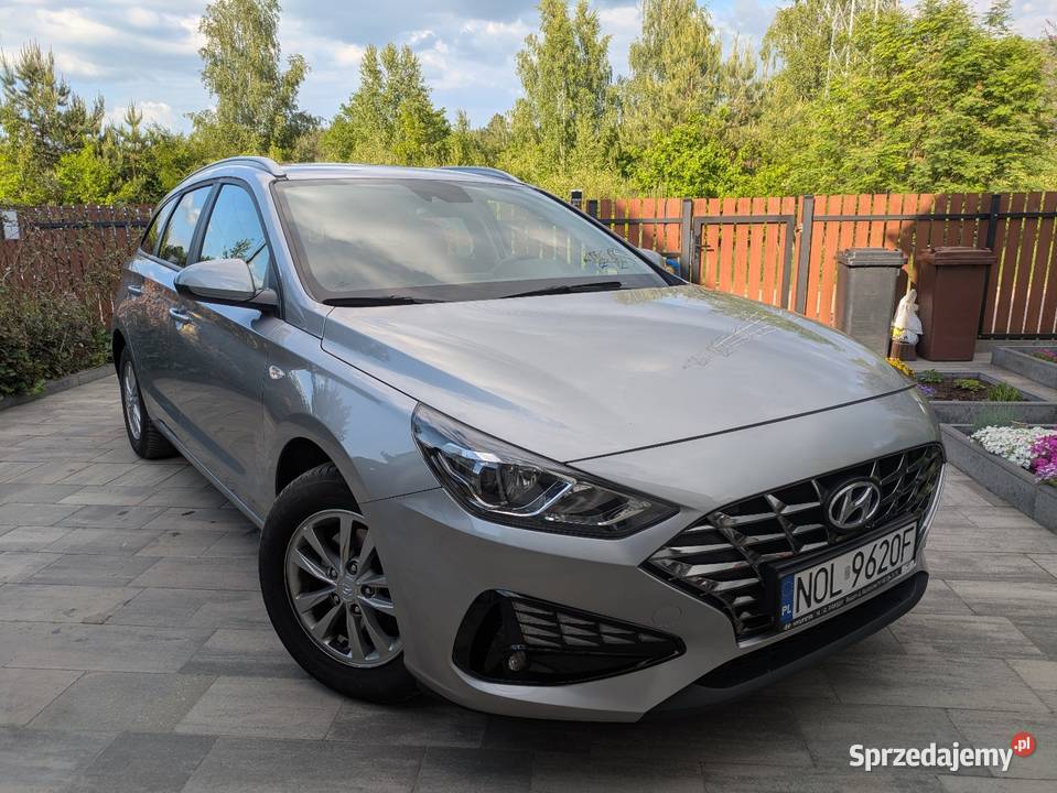 Hyundai i30 kombi 15 dpi salon Polska Różnowo