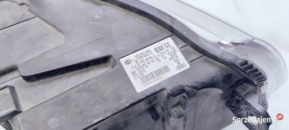 REFLEKTOR LEWY AUDI A6 C6 LIFT 4F0941003BM UK Lampy przednie Przystajń