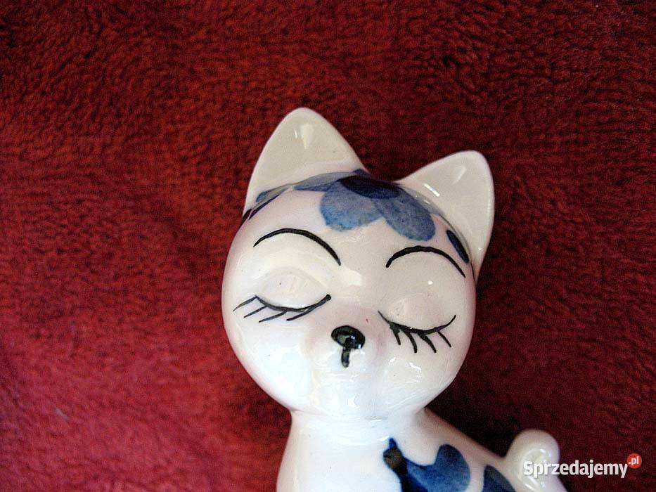 Kot koteczka ręcznie malowana porcelana 8x4 x4 biały Siedlce