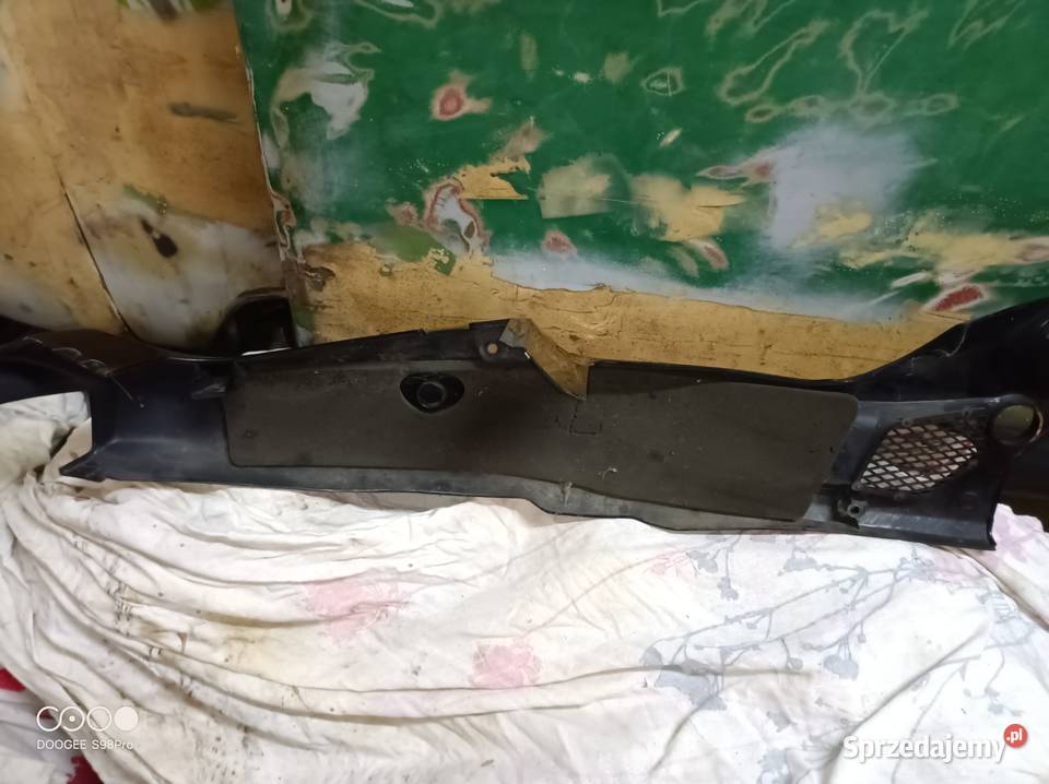 Lewy plastik tył Kawasaki Zxr 400 Nysa sprzedam