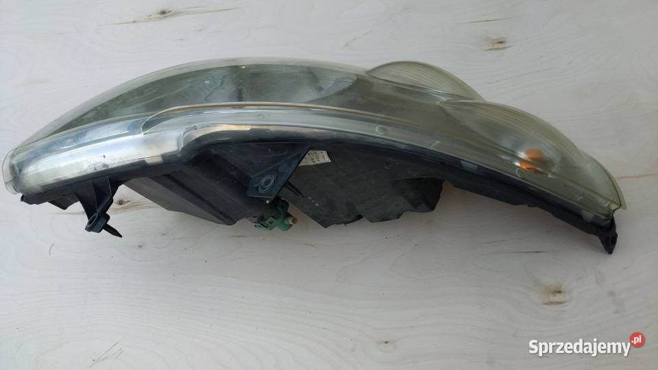 Renault Master 3 reflektor prawy przód kompletny Wólka Brzózka
