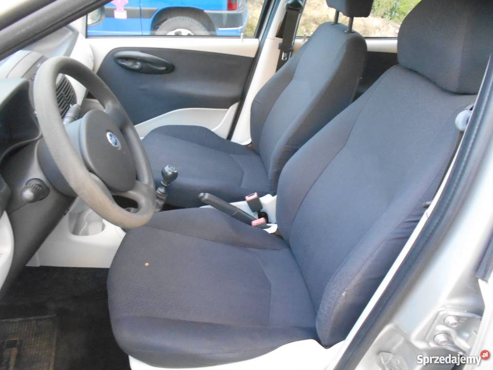 Fiat Punto 12 8V biały środek 2004r KLIMA Zdrowy klimatyzacja