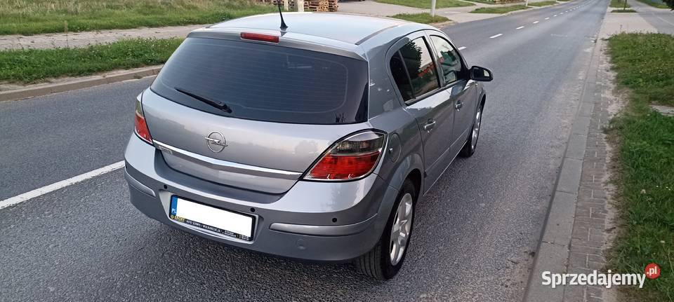 2009 Opel Astra III H lift 14 90 nowy rozrząd CD Lubawa