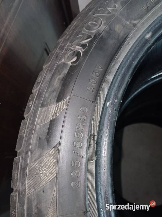 Opony zimowe 23555R19 Komplet 4 2019 r Dąbrowa Tarnowska