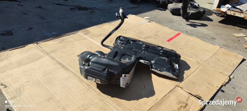 BAK ZBIORNIK PALIWA AUDI A6 C7 30 TDI Zbiorniki śląskie Przystajń