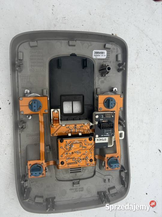 Lampka podsufitowki przód Volvo S40 V50 wielkopolskie