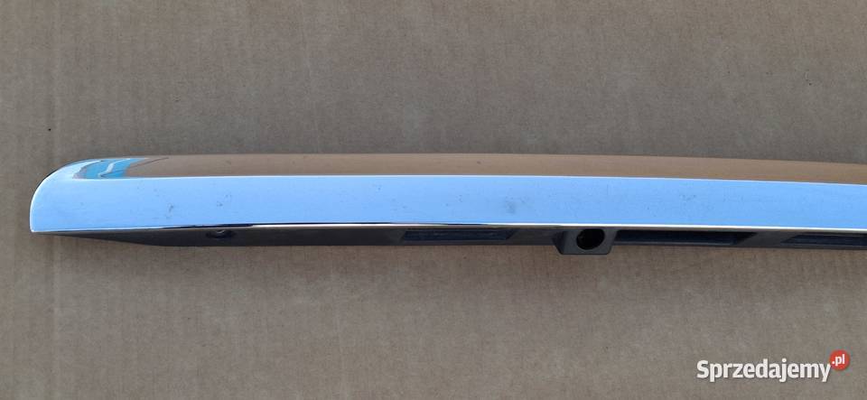 MERCEDES BKLASA W246 W242 LISTWA KLAPY BLENDA Kargowa