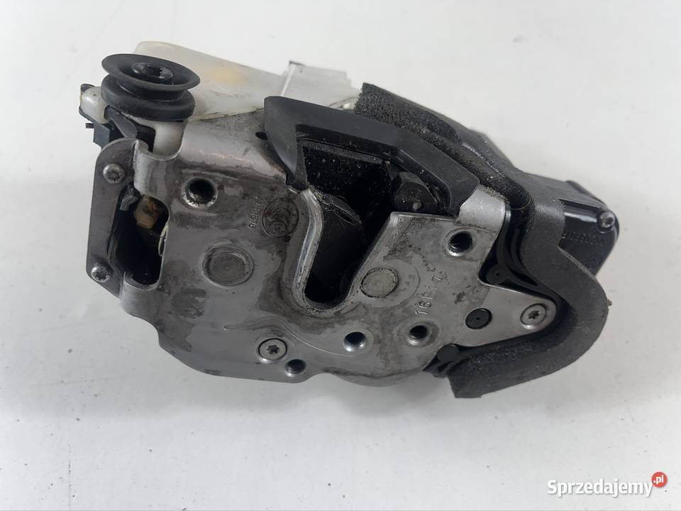 ZAMEK DRZWI PRAWY PRZÓD 3023880 OPEL ASTRA 4 IV Międzychód