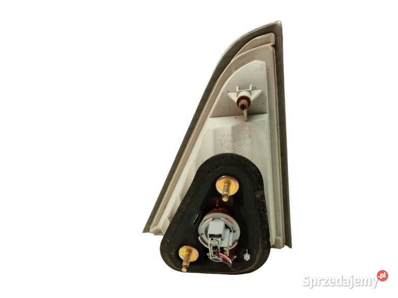 LAMPA TYŁ LEWA W KLAPĘ Honda Stream I 20002006