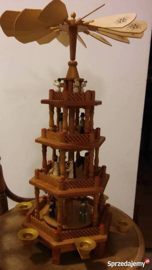 Piramida świąteczna 4 piętrowa orginalna Trzcianka sprzedam