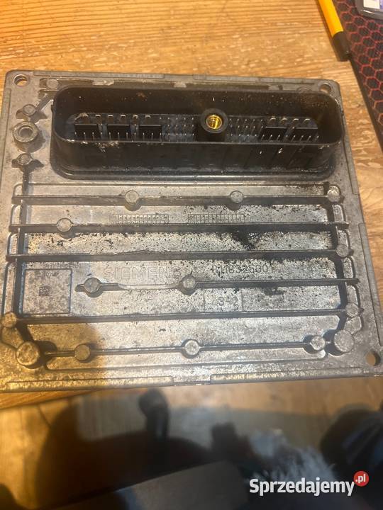 Komputer silnika ford 5m5112a650hg osobowe Margonin