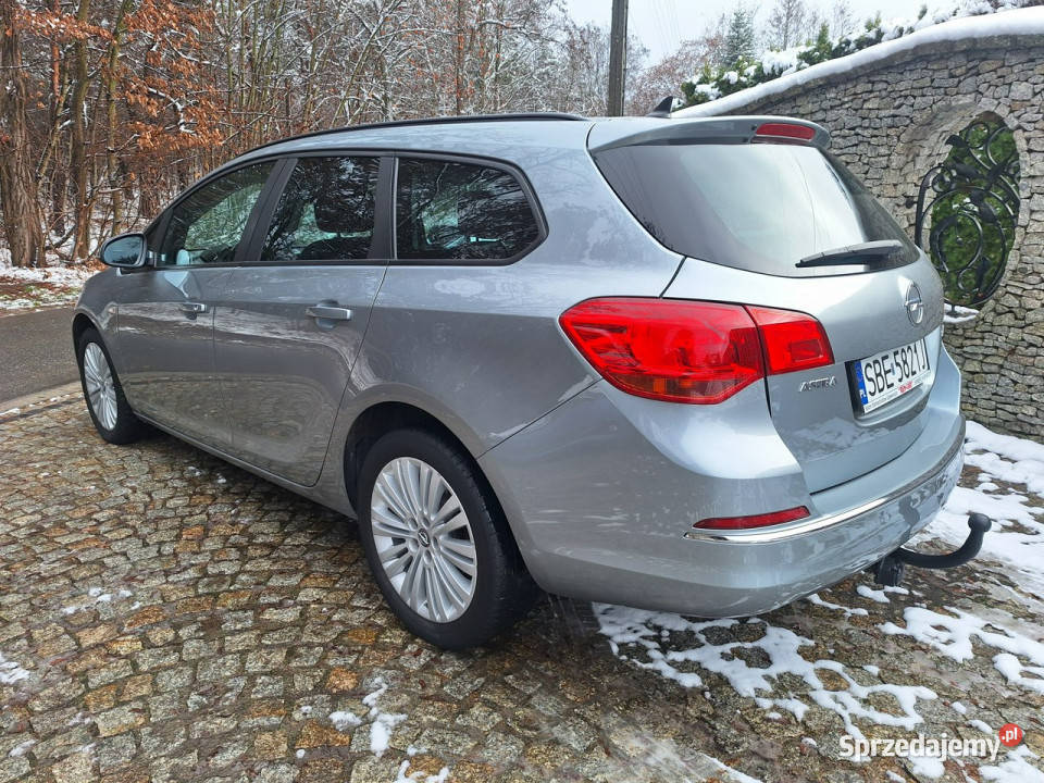Opel Astra Sport Tourer 14 Turbo Edition J manualna śląskie Siewierz