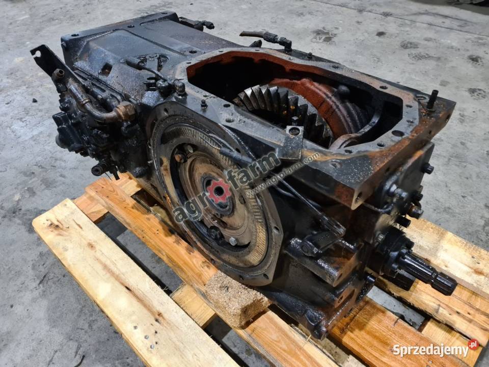 Tylny most Massey Ferguson 6130 851B1 Byków