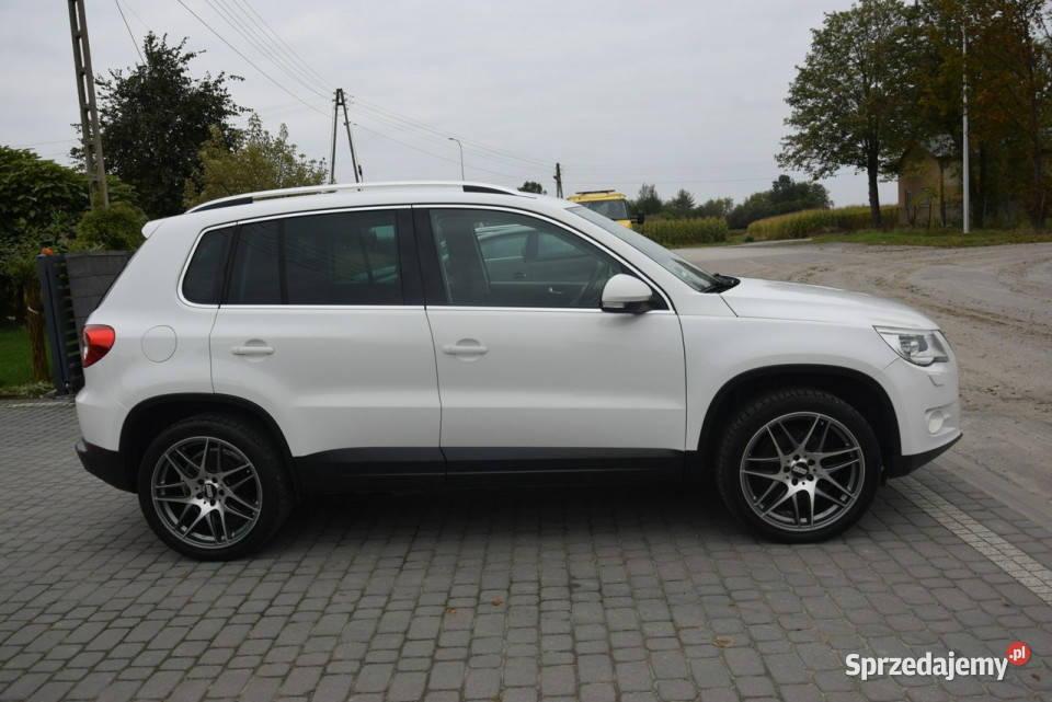 Volkswagen Tiguan 20TDI 4x4 Automat Navi Kamera SUV podkarpackie Majdan Sieniawski