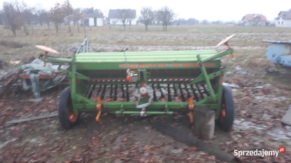 siewnik AMAZONE D8 SPECJAL 250 Sadzenie/siewniki
