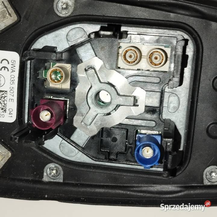 ANTENA DACHOWA VW GOLF VIII OCTAVIA IV osobowe Wschowa