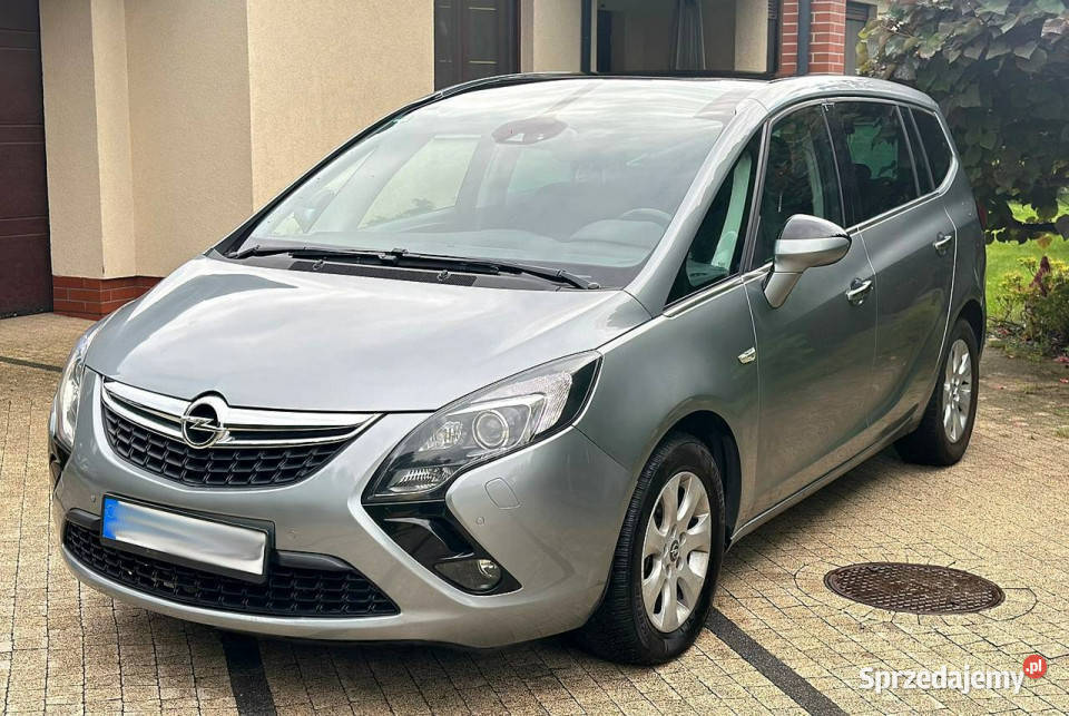 Opel Zafira Opel Zafira Tourer Cosmo 20CDTI 130 1956cm3 Wrocław sprzedam