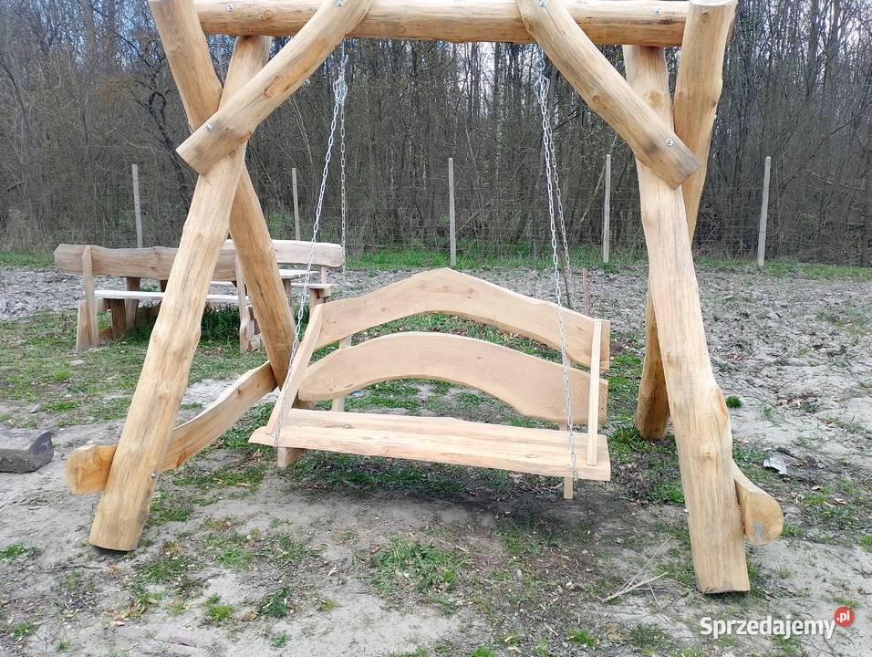 Huśtawki ogrodowe różne rodzaje Zarośle